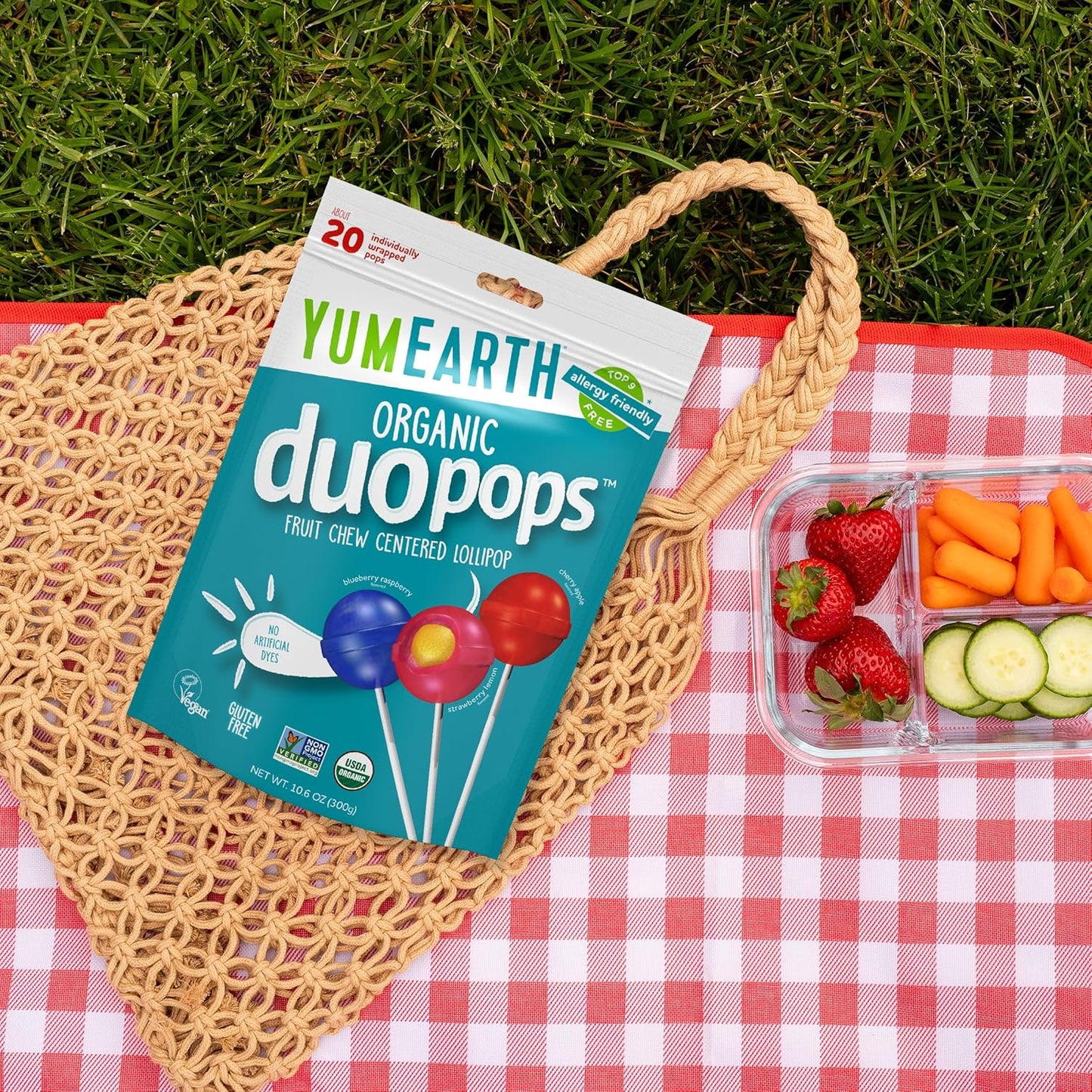 YumEarth Organic Duo Pops Fruit Chew Center Lollipops 20 Count